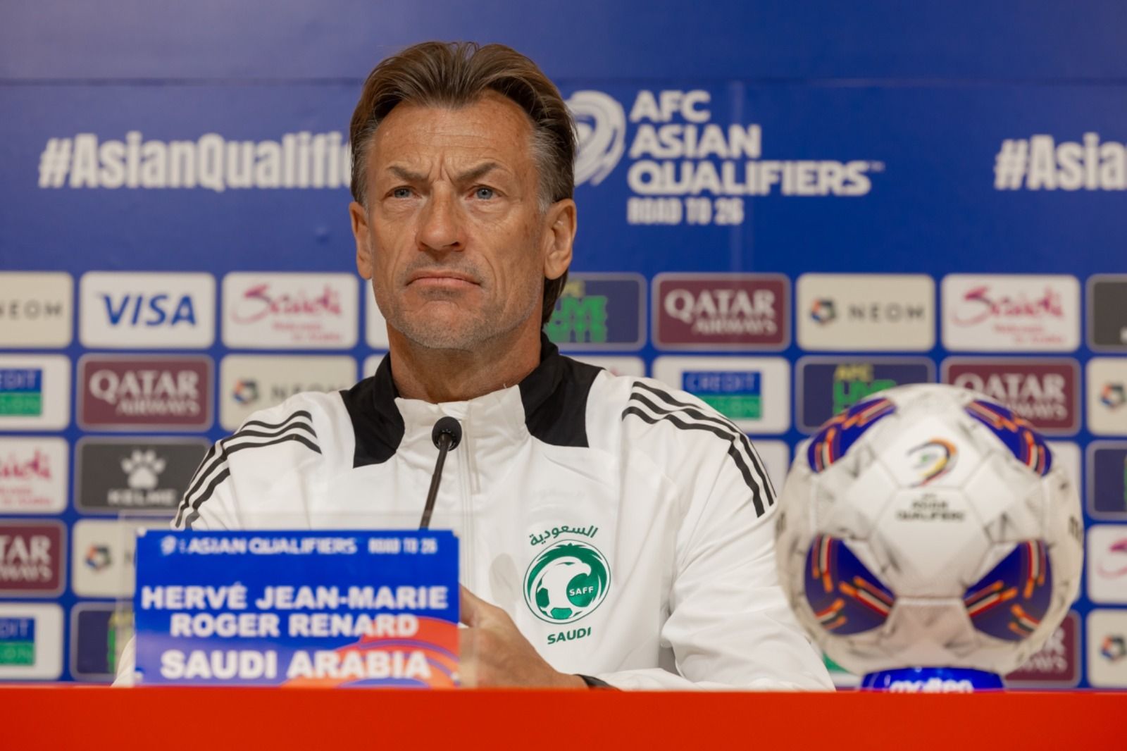 ماذا تحتاج السعودية للتأهل بعد فوز أستراليا على اليابان؟