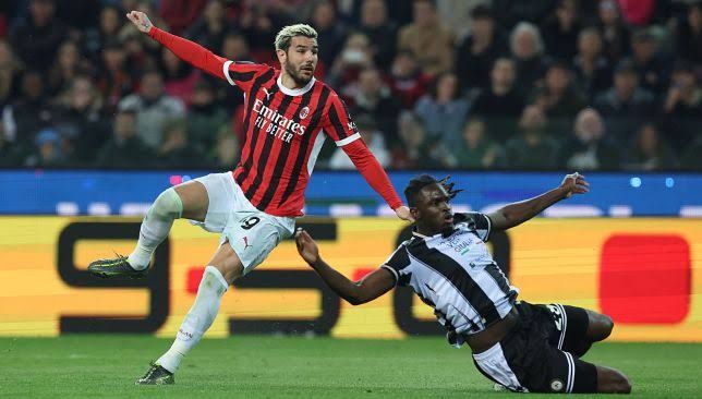 ثيو هيرنانديز يتجاهل الهلال لعيون أتلتيكو مدريد