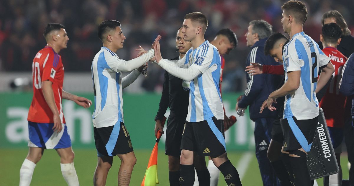 سكالوني مدرب الأرجنتين يتوقّع “مستقبلاً باهراً” لماستانتونو