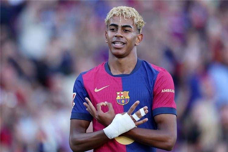 رونالدو يحسم موقفه من المشاركة في كأس العالم للأندية.. ويؤكد: الكرة الذهبية فقدت قيمتها