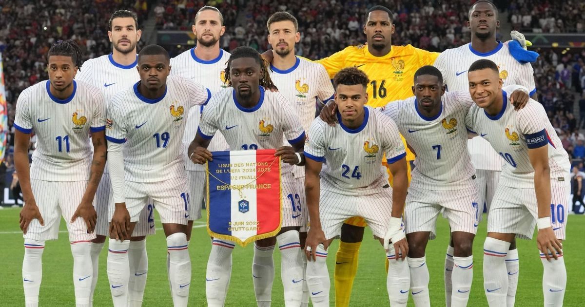 تعرضنا للاختراق.. كواليس من غرفة ملابس فرنسا واعترافات مبابي