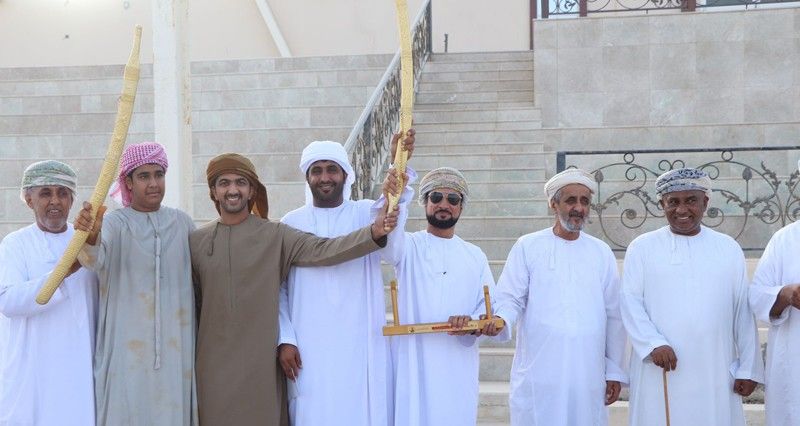 أشواط مثيرة فـي سباق شارة الفطامين «بميدان طوي الشاوي» بالمصنعة