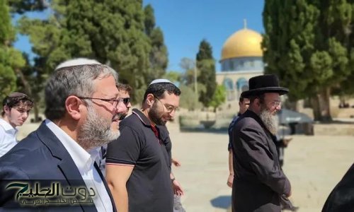 عاجل: بن جفير يقتحم المسجد الأقصى بصحبة ضباط رفيعي المستوى في الشرطة الإسرائيلية