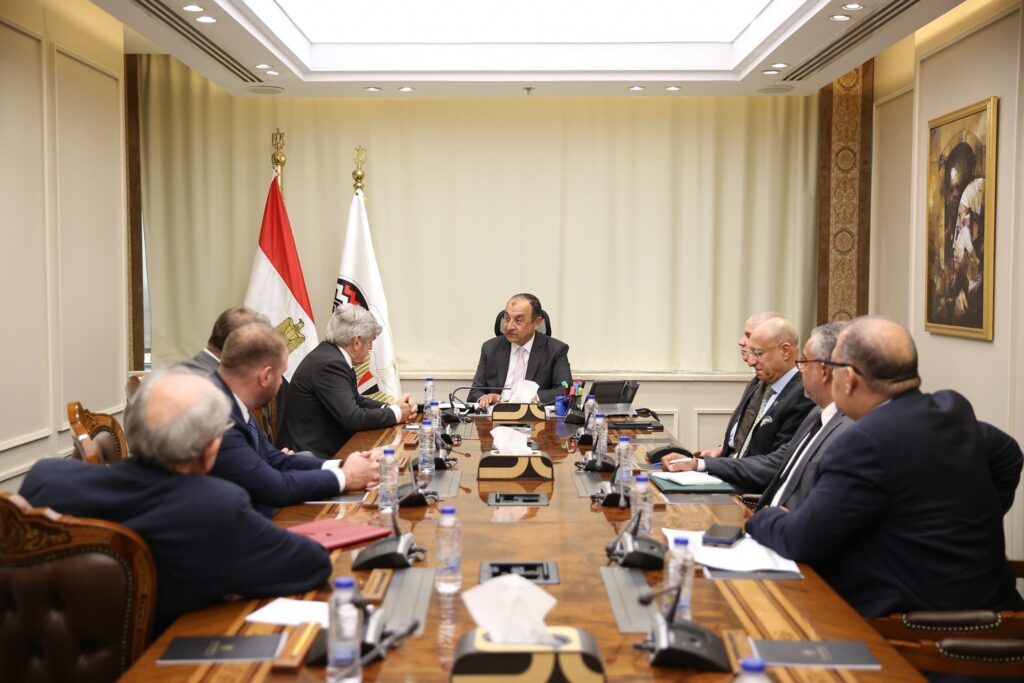 وزير قطاع الأعمال: مشروع شركة كيما الجديد يسهم في زيادة…