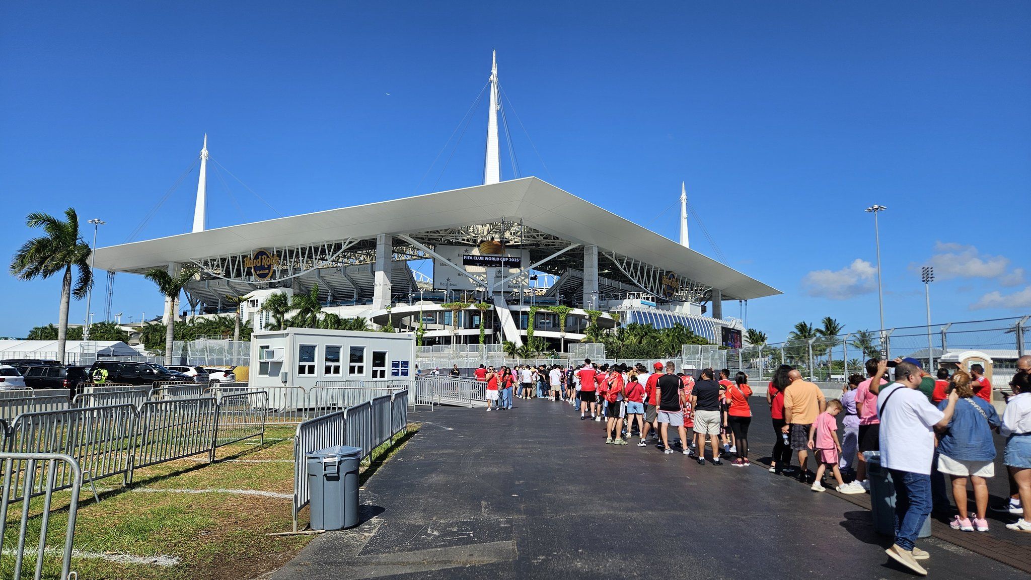 ملعب "هارد روك" جاهز لمواجهة الأهلى ضد إنتر ميامى.. فيديو وصور