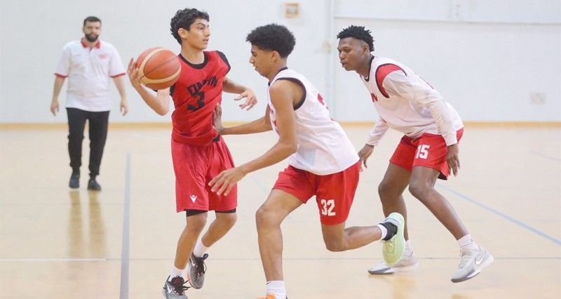 استعدادا للتصفيات الآسيوية بالبحرين .. منتخبنا الوطني لناشئي السلة يواصل تدريباته اليومية بمعسكره بالبريمي
