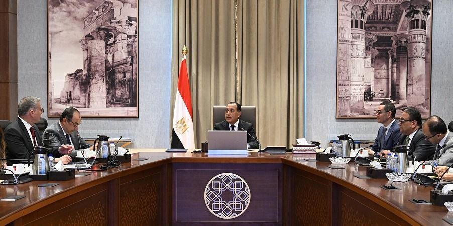 الحكومة: إعداد رؤية عامة للطروحات الحكومية في القطاعات…