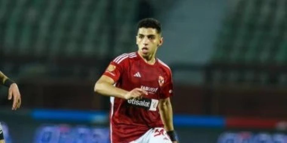 كدمة الركبة تهدد مشاركة كوكا أمام بالميراس.. والأهلى يحدد مصير اللاعب