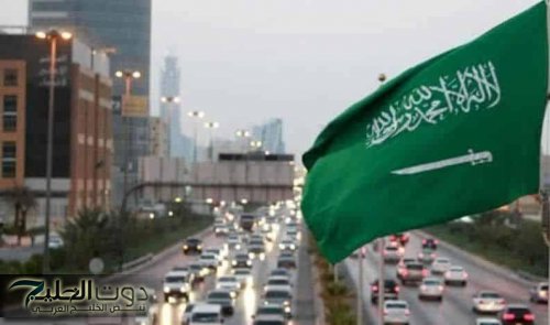 السعودية تجبر الأجانب على زي موحد ومنعهم من لبس الثوب السعودي.. السبب؟