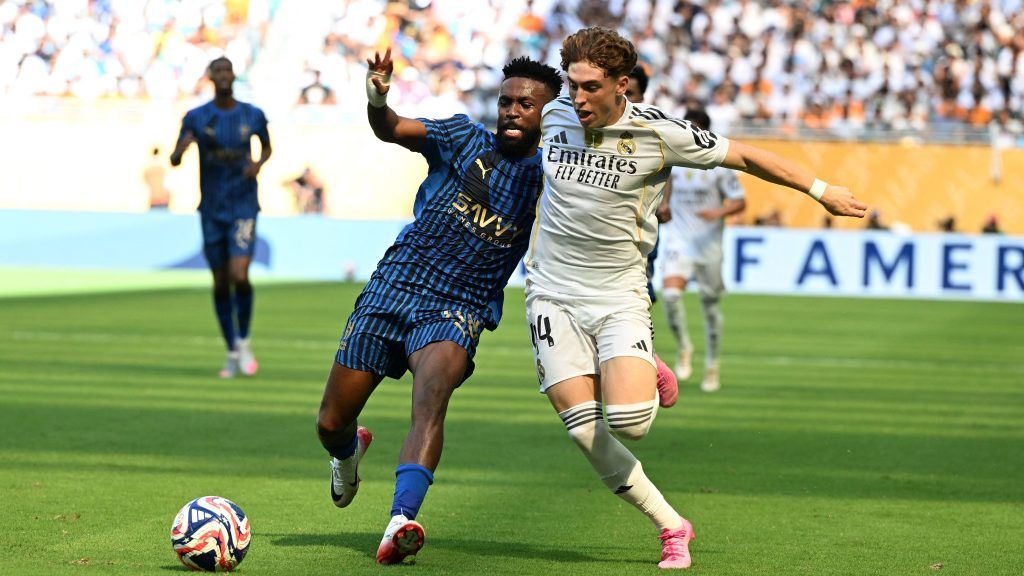 موقعة ريال مدريد تنصف الدعيع.. وتجبر ميدو على الاعتذار