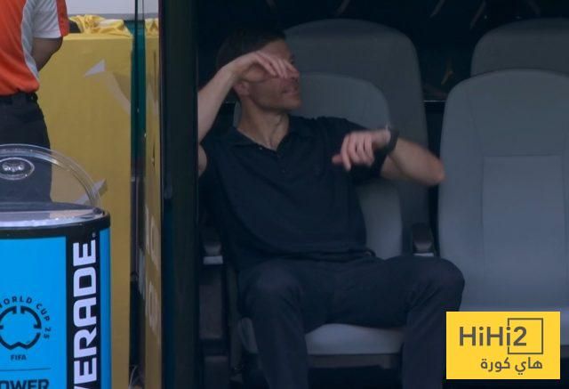 صور.. رد فعل ألونسو على اهدار ركلة الجزاء ضد الهلال