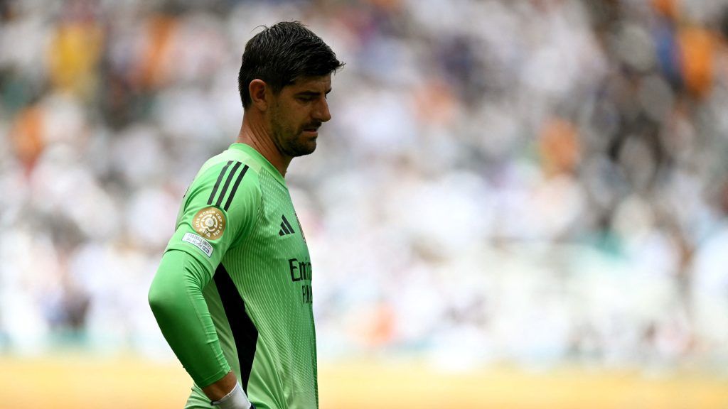 كورتوا ينتقد بطء الشوط الأول ويدافع عن فالفيردي بعد التعادل مع الهلال