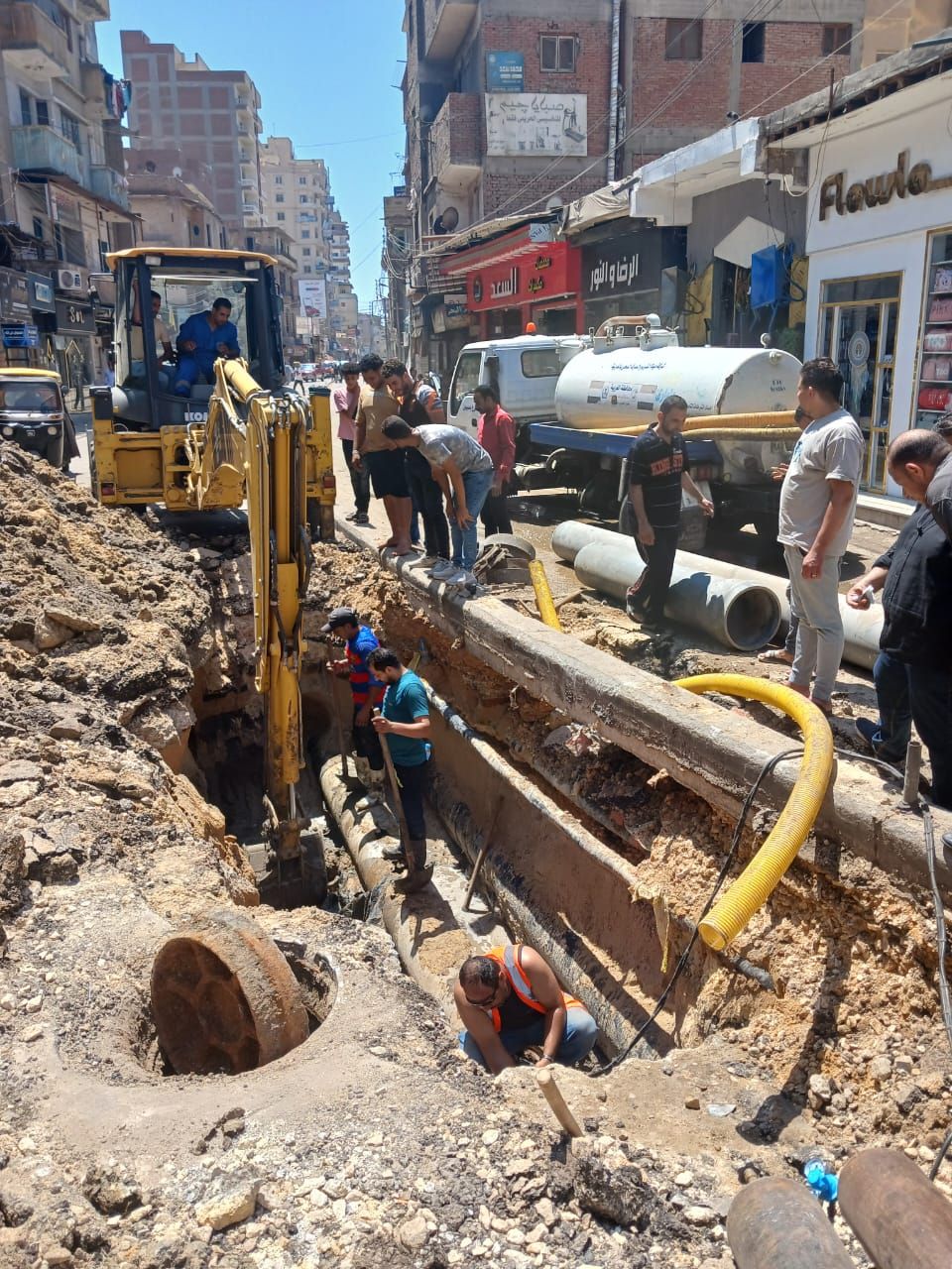 مياه الغربية ترفع حالة الطوارئ بعد كسر في خط طرد ببسيون