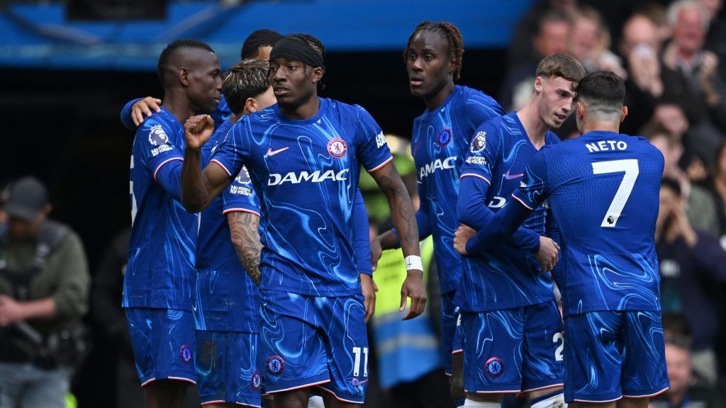 آرسنال يخطط لصفقة مفاجئة من تشيلسي