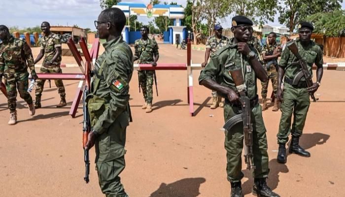 الإرهاب يدمي النيجر.. مقتل 34 جنديا في هجوم قرب حدود مالي