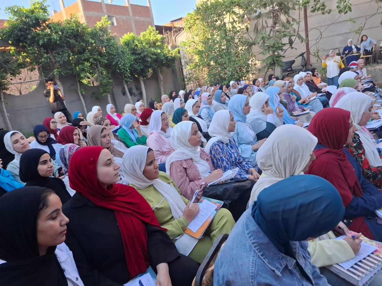 بحضور خيرالله وابو حسين.. مستقبل وطن” يدعم طلاب الثانوية بمراجعات مجانية بزفتي