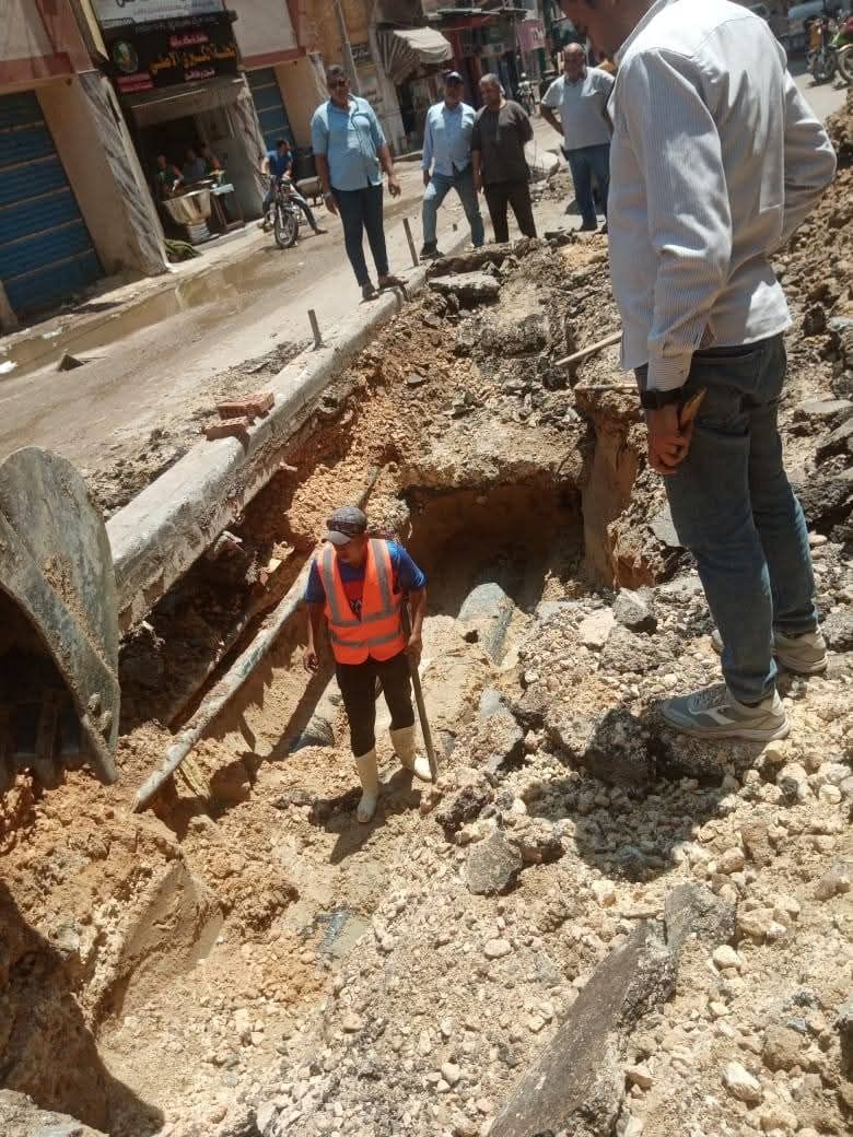 مياه الغربية ترفع حالة الطوارئ بعد كسر في خط طرد ببسيون