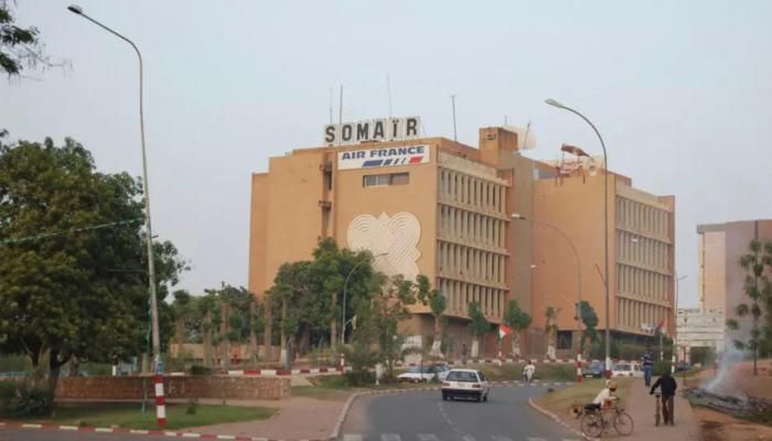 النيجر «تؤمم» اليورانيوم.. شرخ جديد«يطفئ» مصابيح فرنسا