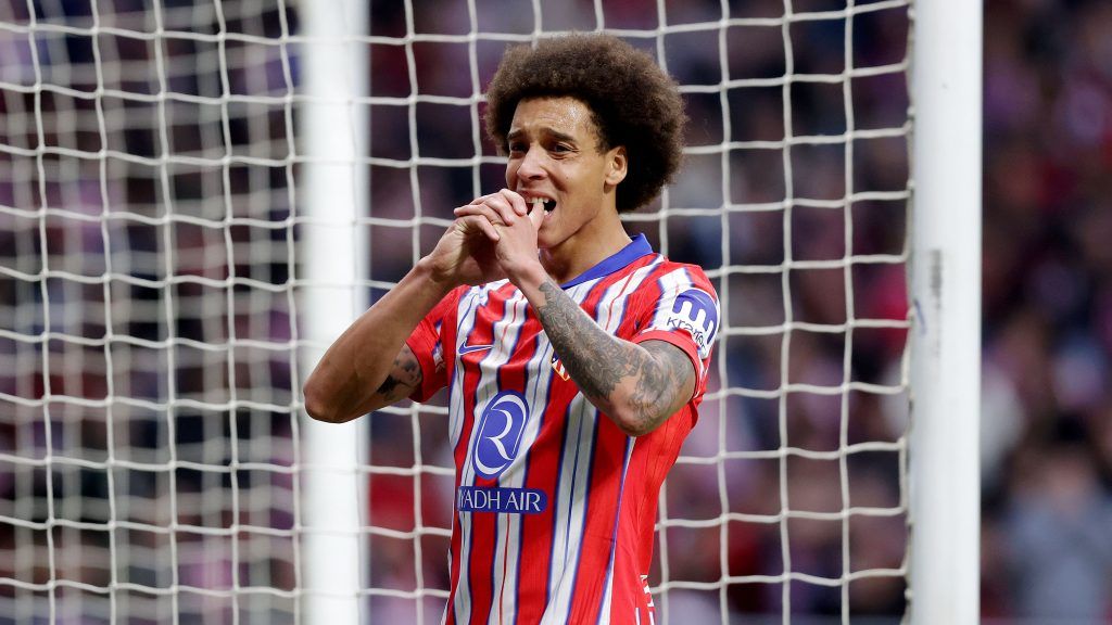 أكسيل فيتسل سعيد لتمكنه من اللعب بعد “6 أشهر صعبة”