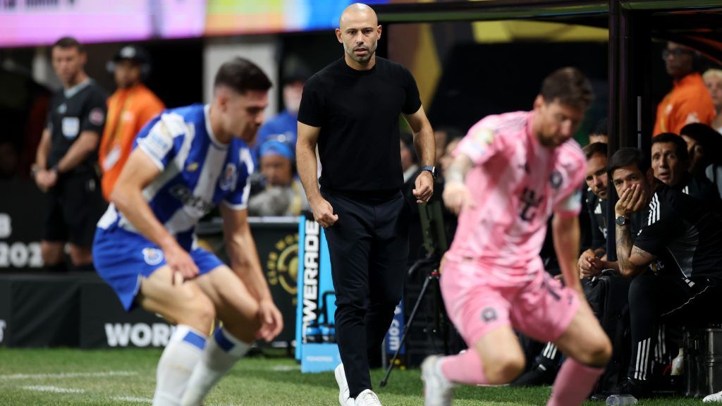 ماسكيرانو: ميسي أدهشني أمام بورتو!