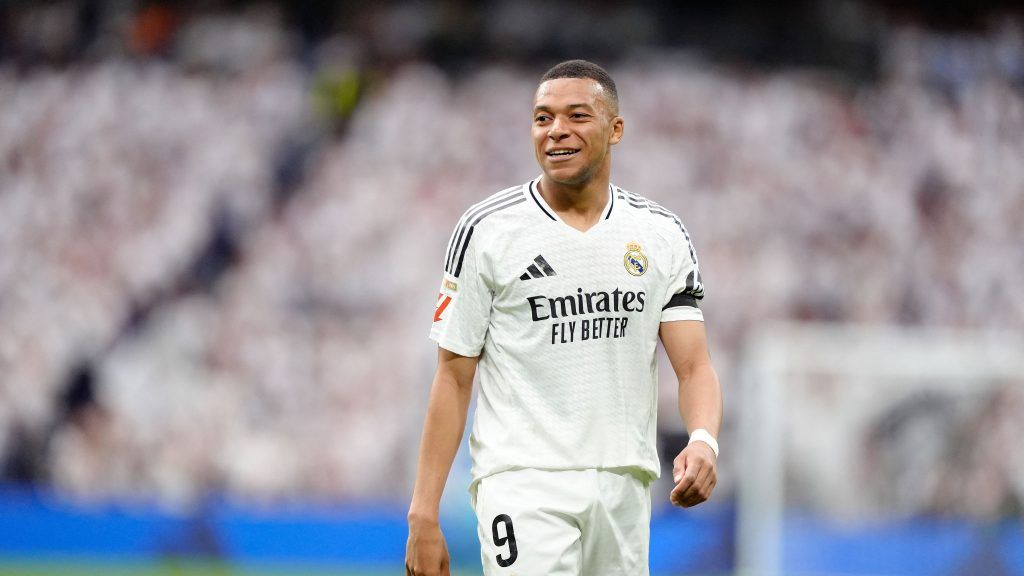 مبابي يتحدى المرض.. ورسالة بيريز تشعل طموحه في كأس العالم للأندية