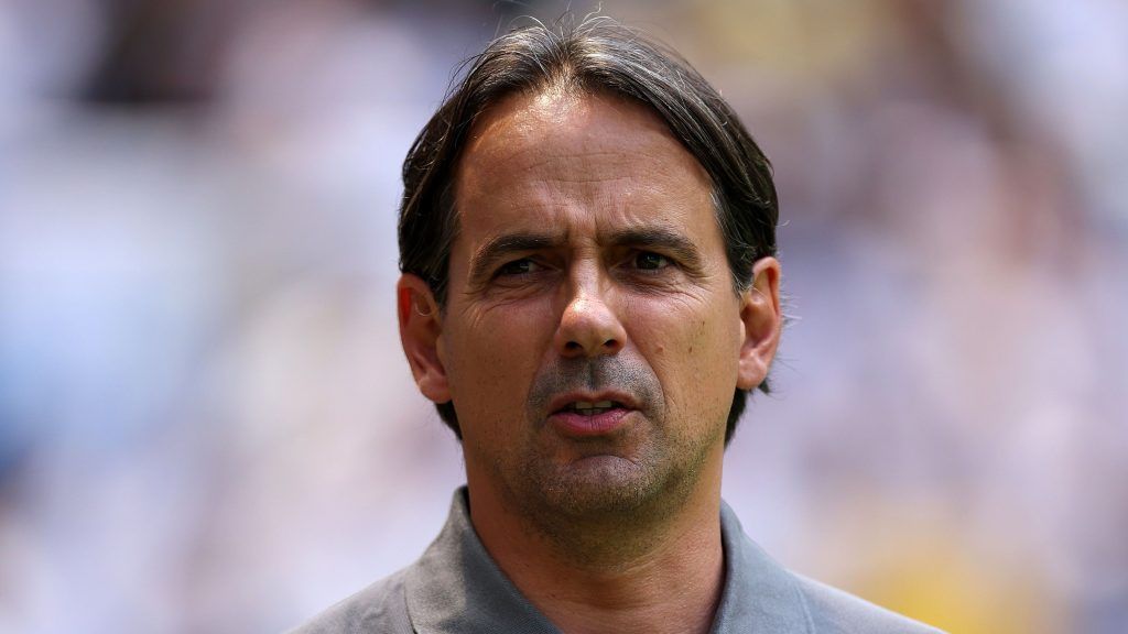 إنزاجي يعلن غياب لاعبين أمام سالزبورج.. ويدافع عن المونديال