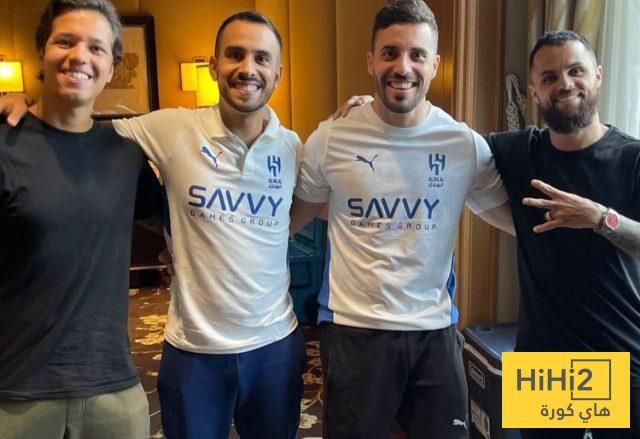 صور : نجم مفاجئ يظهر في مقر الهلال بأمريكا