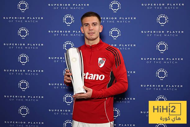 نجم الريال الجديد يفوز بجائزة رجل المباراة مع ريفر بليت