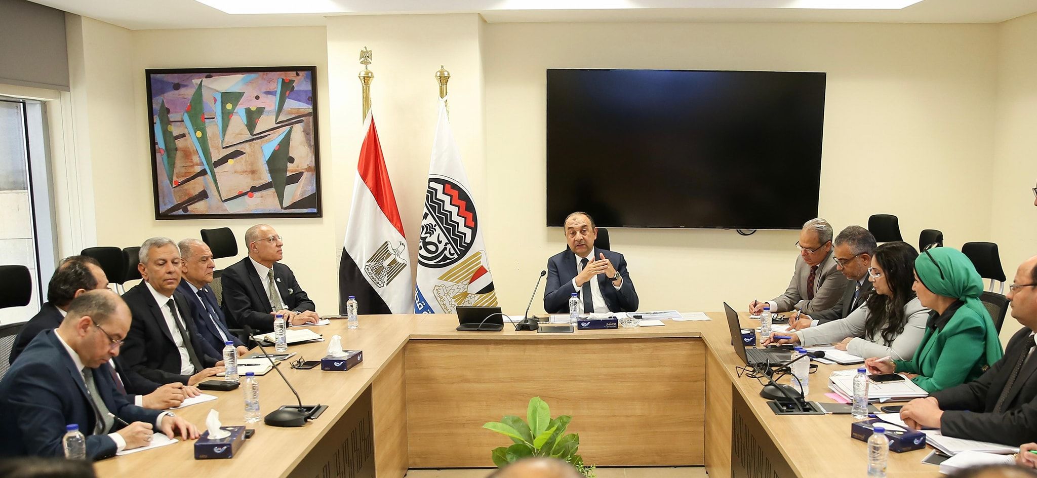 وزير قطاع الأعمال العام: تطوير شامل للشركات القابضة وتعزيز…