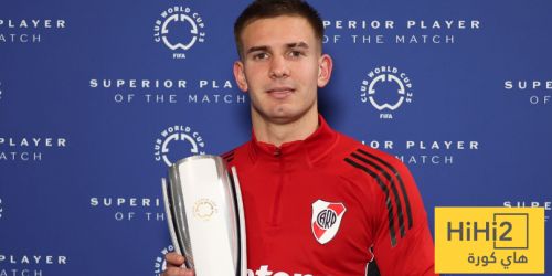 نجم الريال الجديد يفوز بجائزة رجل المباراة مع ريفر بليت