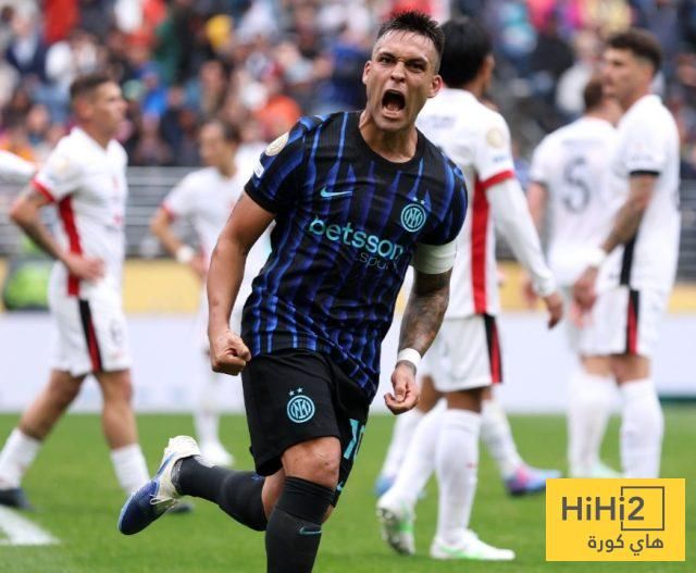 أرقام مارتينيز أمام أوراوا ريدز