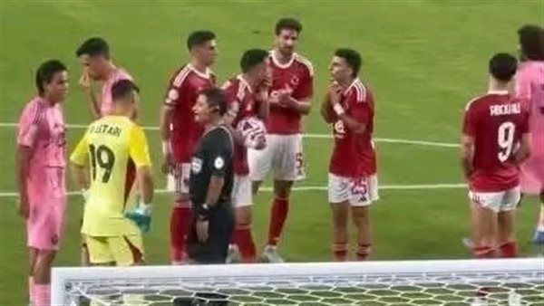 غياب المنافسة في الدوري المصري وراء تراجع الأهلي بالمونديال