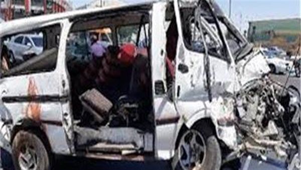 ارتفاع عدد مصابي حادث انقلاب ميكروباص الصف لـ 13