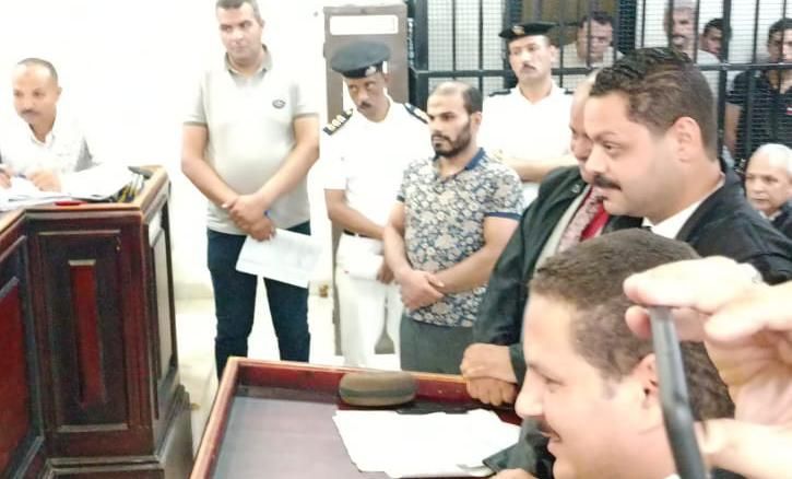 عاجل: “توربيني البحيرة” ينكر الاتهامات الموجهة إليه في أولى جلسات محاكمته (فيديو)