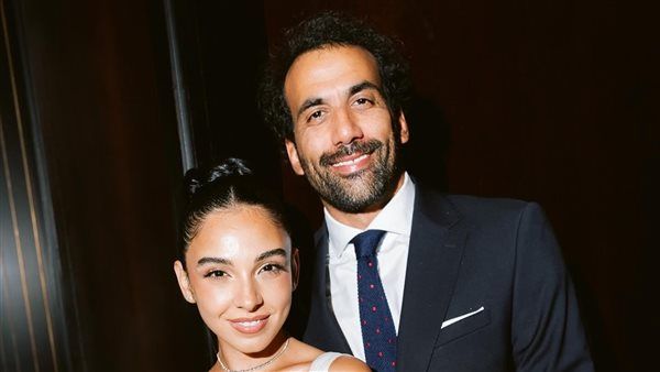 عاجل: سلمى أبو ضيف تكشف تفاصيل قصة حبها لزوجها إدريس عبد العزيز: حبيته وأنا في الحمام