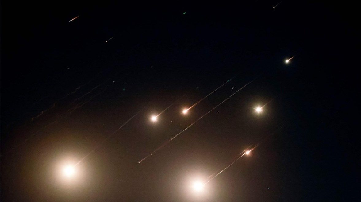 عاجل: صواريخ إيران تخلف 11 قتيلا وعشرات المصابين في بئر السبع