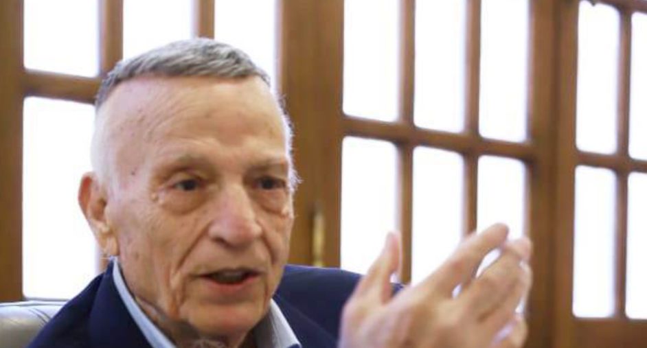 عاجل: من كافيتريا الأهرام إلى الجبهة.. كيف أصبح محمد عبد المنعم محررا عسكريا؟