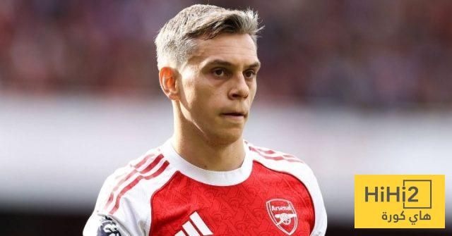 عاجل: أرسنال يقترب من إعلان تمديد عقد تروسارد