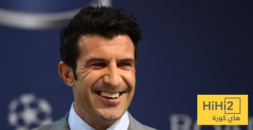 عاجل: فيغو يثير غضب مشجعي برشلونة باختياره لصفقة الريال المقبلة!