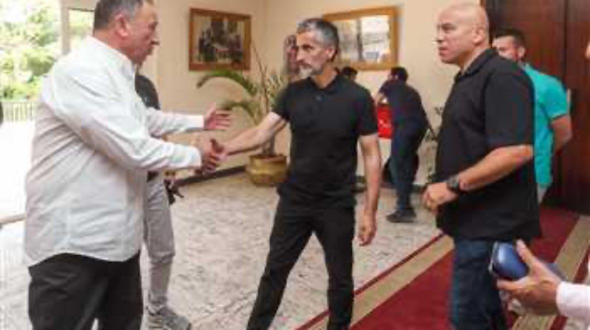 عاجل: السبت الحاسم.. جلسة الخطيب وريبيرو تحدد ملامح ميركاتو الأهلي