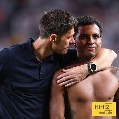 عاجل: صور : ألونسو يدعم رودريغو