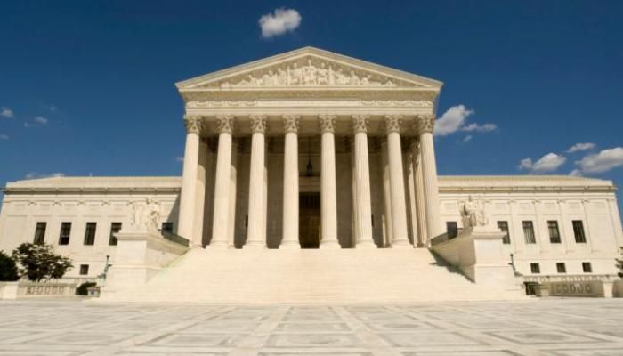 عاجل: العليا الأمريكية تُطلق يد ترامب.. «نصر هائل»