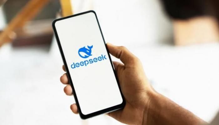 عاجل: ديب سيك تواجه الاستبعاد من متاجر تطبيقات أبل وغوغل في ألمانيا