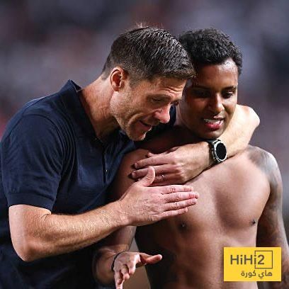 عاجل: صور : ألونسو يدعم رودريغو