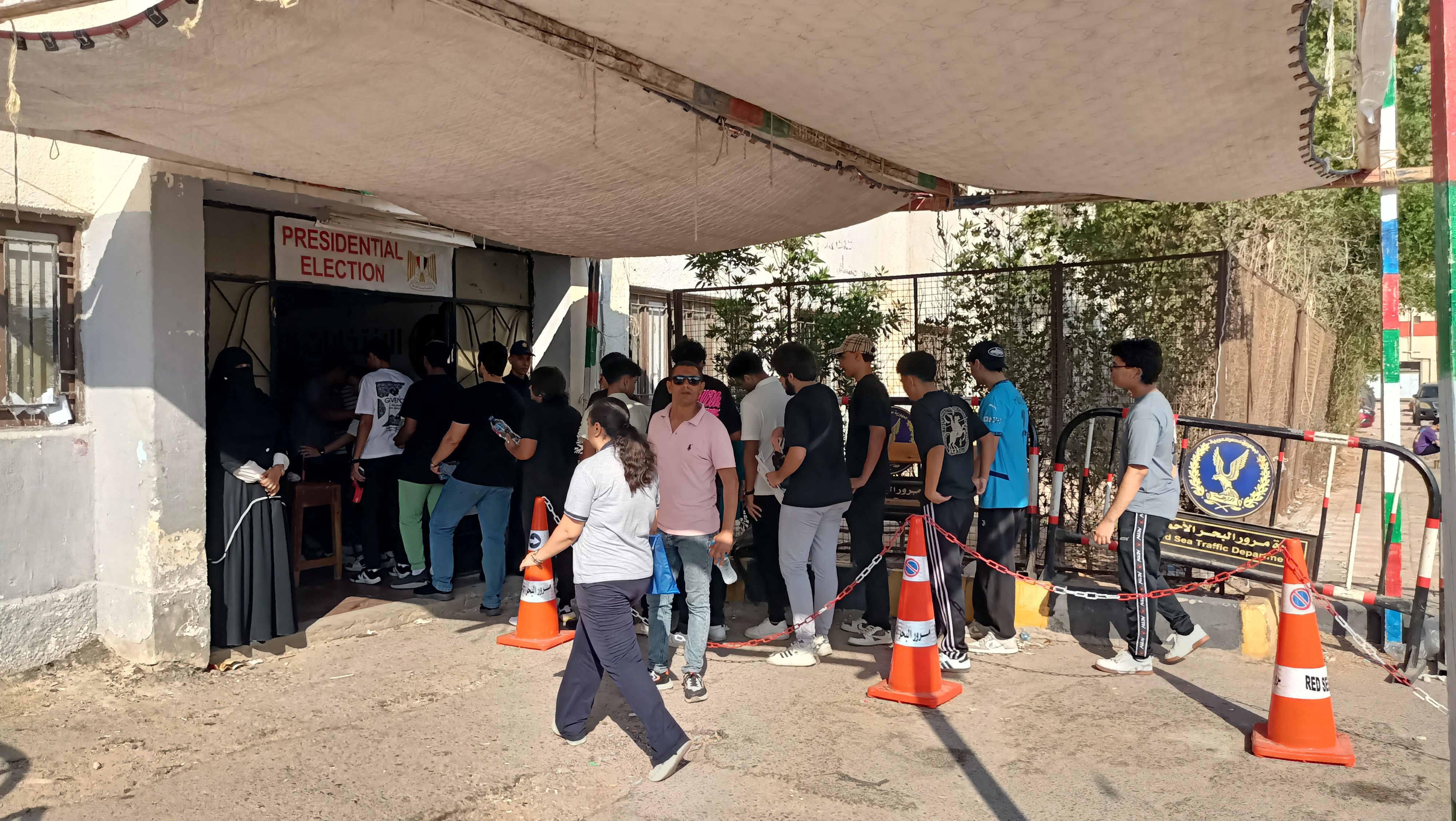 عاجل: 4154 طالبا يؤدون امتحان الإنجليزي للثانوية بالبحر الأحمر (فيديو)