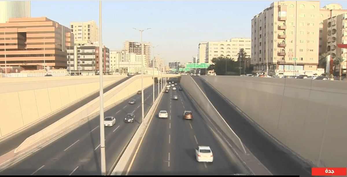 عاجل: سلاسة الحركة المرورية على طريق الملك عبد الله في جدة