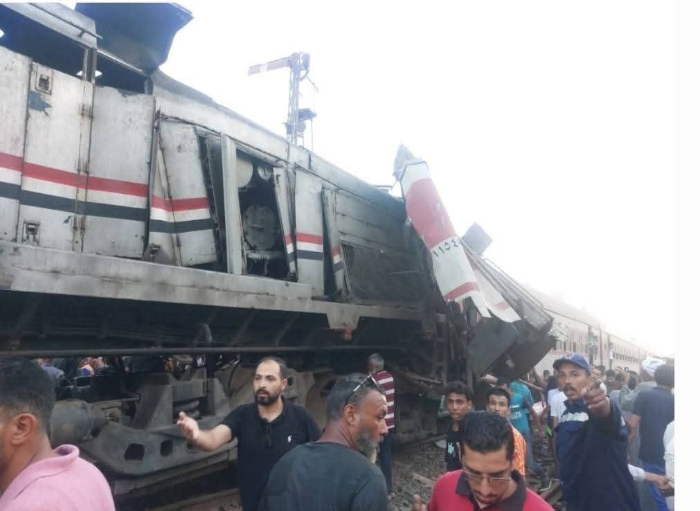 عاجل: مصدر بالسكة الحديد يكشف حقيقة تصادم قطارين بالشرقية