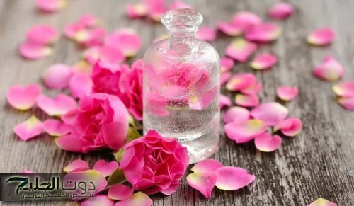"جوزك مش هيستغني عنك ابدا"!!.. استخدمي ماء الورد قبل النوم بهذه الطريقة هتنبهري بالنتيجة.. جربيها