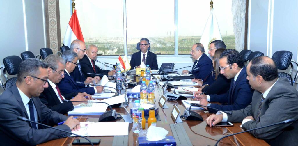 وزير التموين يوجه بسرعة استكمال تطوير المطاحن دون التأثير…