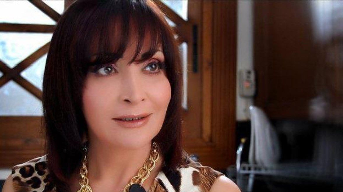 عاجل: تيسير فهمي تستغيث بأصدقائها: “محتاجة دكتور عيون”